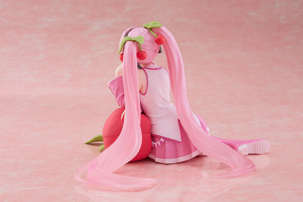 Hatsune Miku - Sakura Miku - Desktop Cute Prize Figure (Cherry Cushion Ver.)